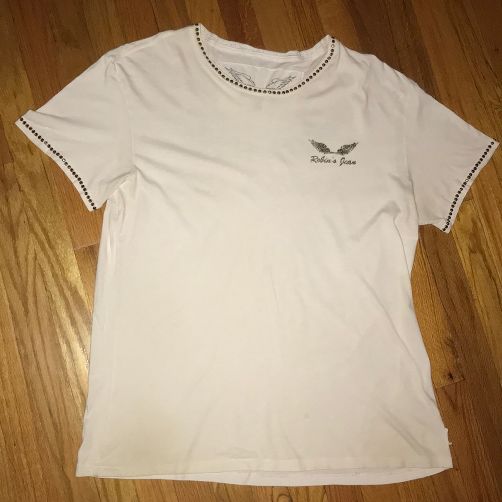 Robin’s Jean T-shirt